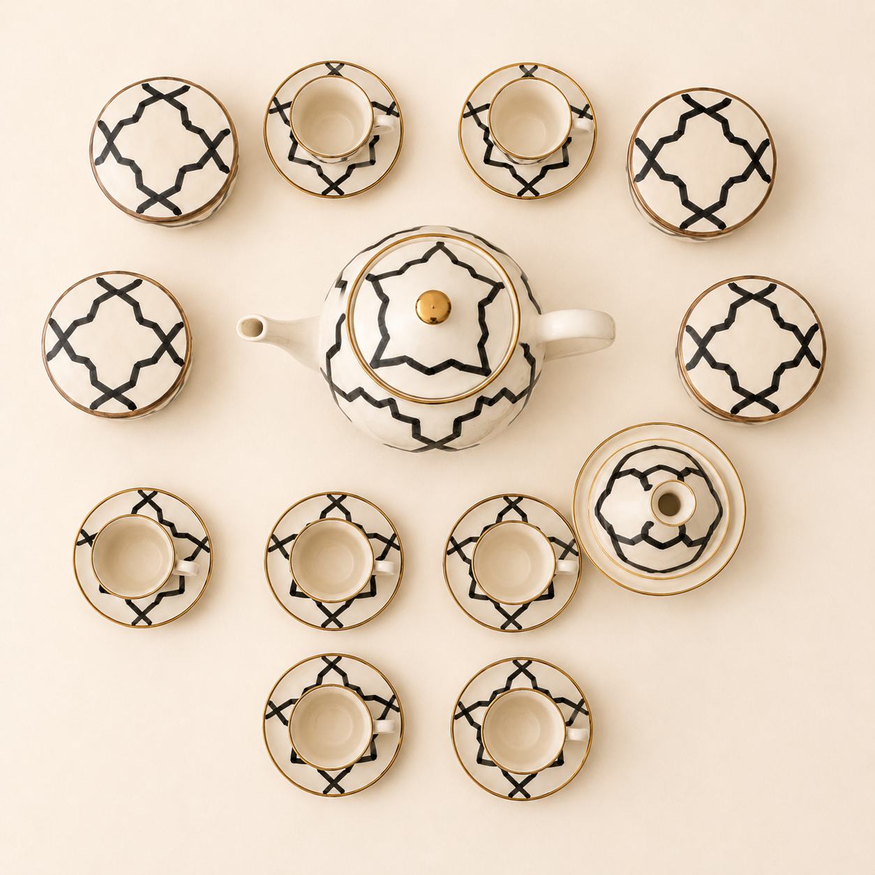 Service Thé & Café Marocain à Motifs Géométriques et Finitions Dorées