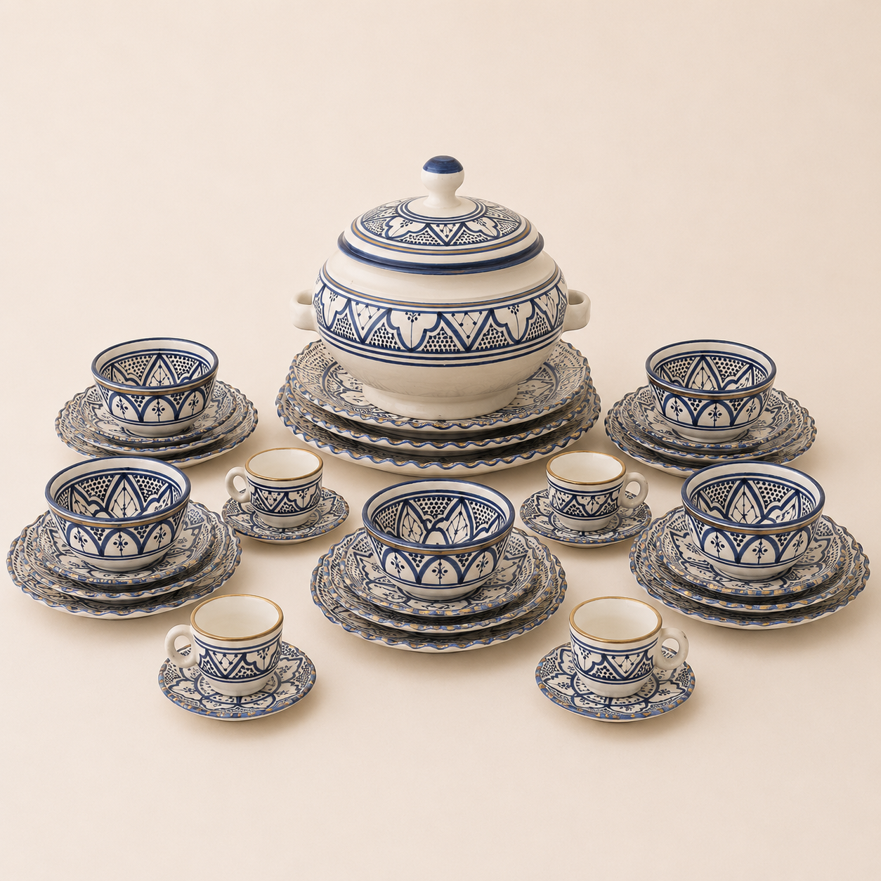 Grand Service à Soupe Artisanal Bleu et Doré de Safi – 36 Pièces