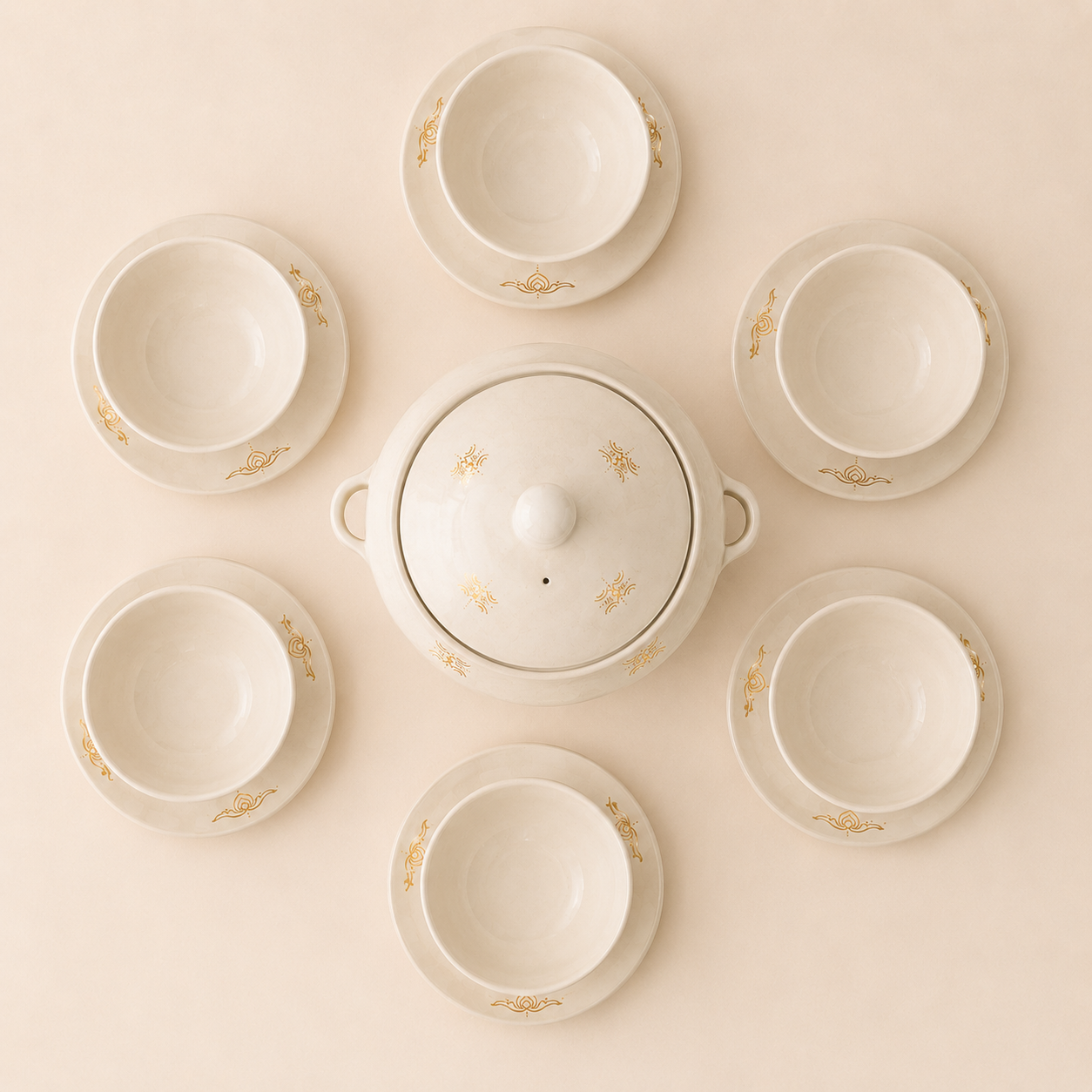 Service à Soupe Blanc et Doré Artisanal de Safi – 13 Pièces