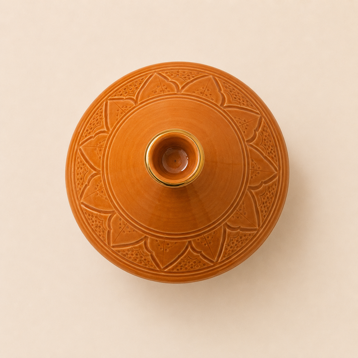 Bonbonnière Marocaine en Argile Blanche Artisanale et Finition Dorée