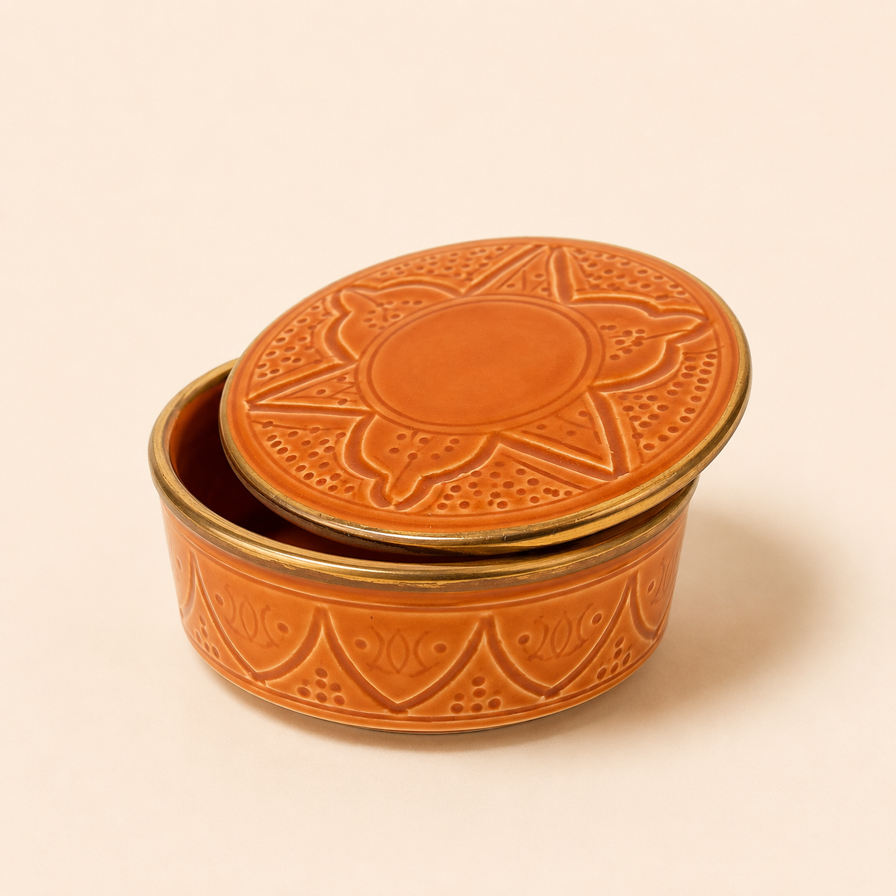 Bonbonnière Artisanale Marocaine Relief Doré